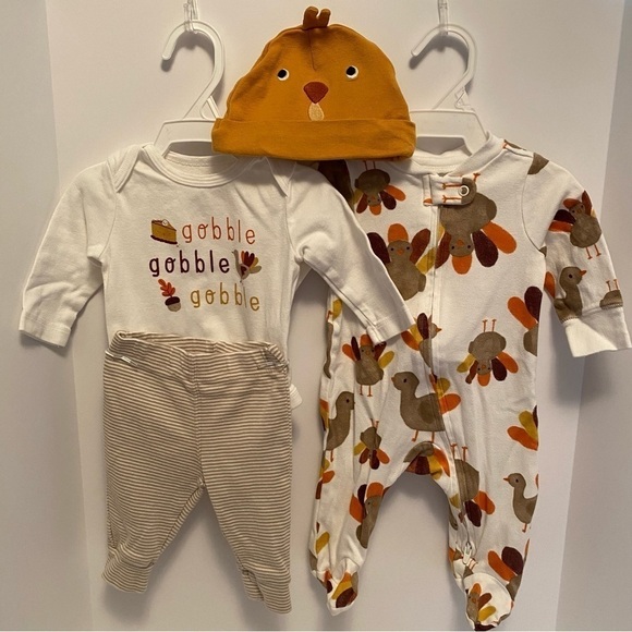 Carter's Baby Infant Thanksgiving Bodysuit/ Bottoms/ Footie PJ/ Hat 3 Months - Picture 1 of 8